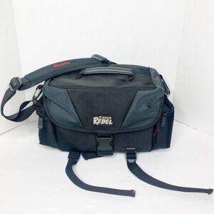 Canon Rebel Camera Bag Carrying Case Padded DSLR Digital Shoulder Strap EOS